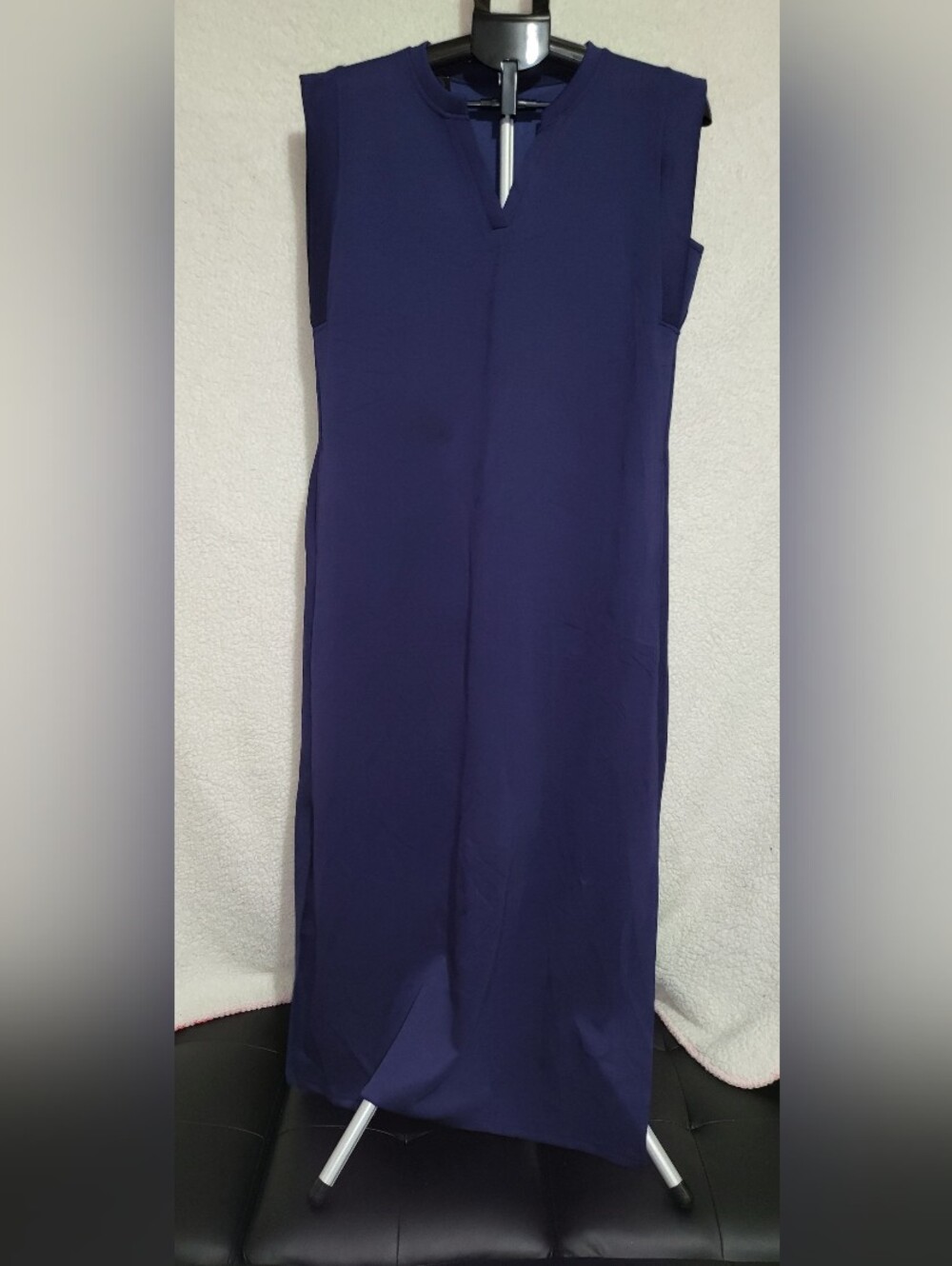 Sleeveless Navy Midi Bodycon Dress - Women